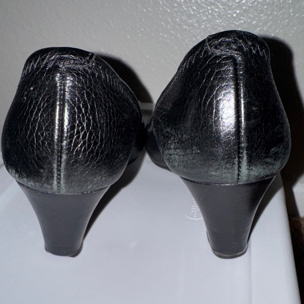 Tory Burch Black Leather Peep-Toe Heels - Picture 6 of 9